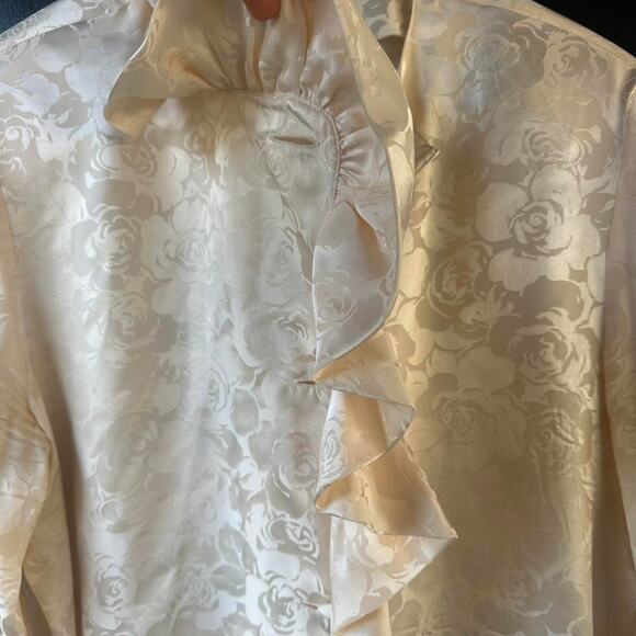 J. Simpson 100% Silk Jacquard Ruffle Blouse Women’s Large Champagne Floral - Picture 4 of 5